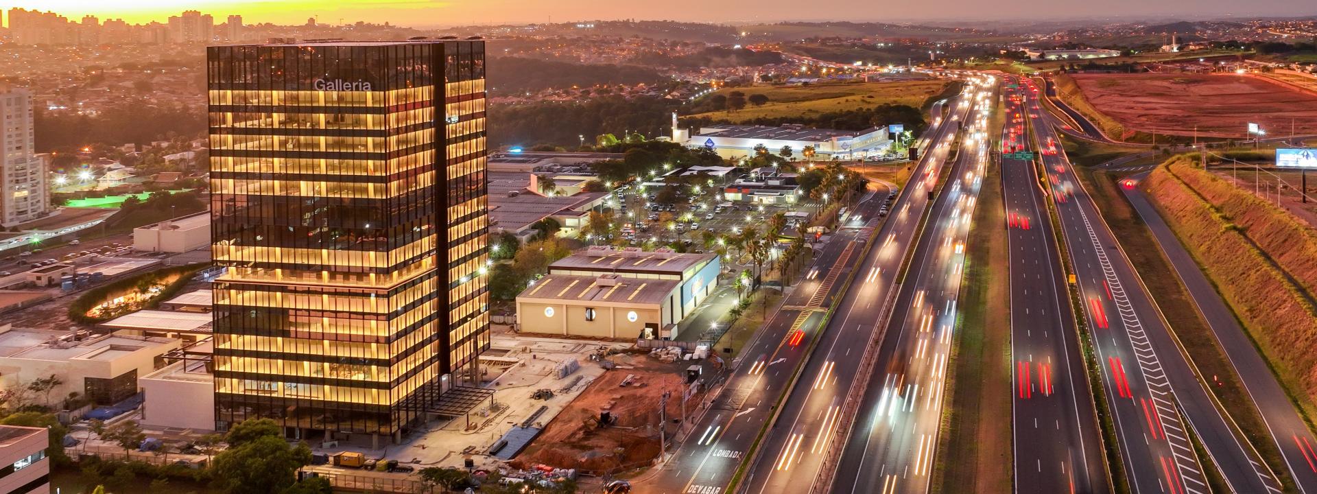 Fachada torre - Sky Galleria 